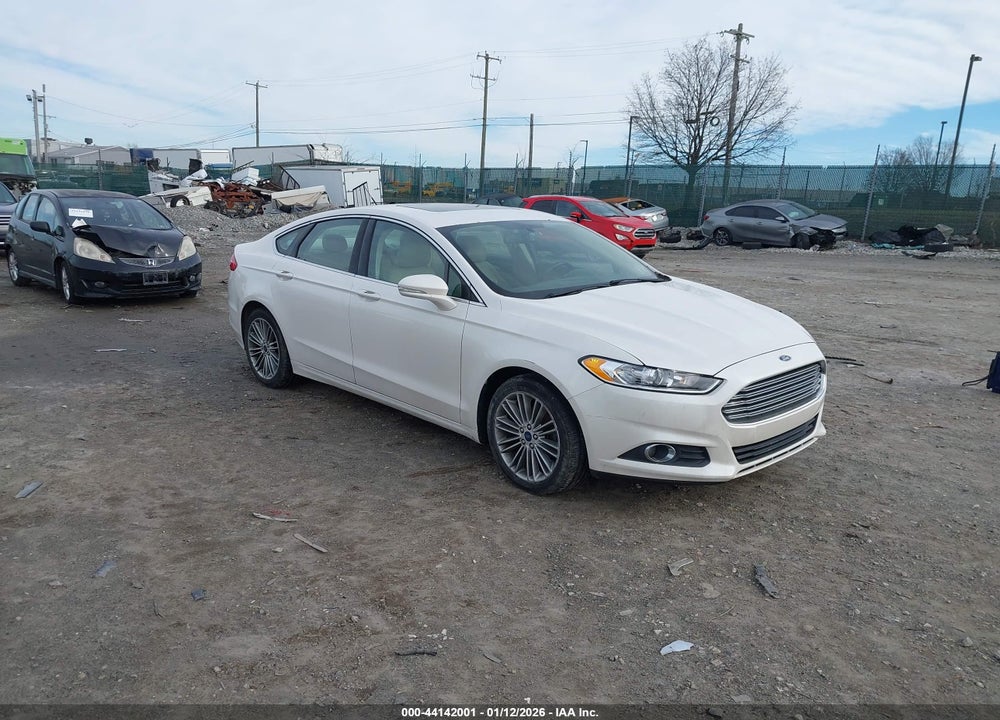 2014 FORD FUSION SE VIN: 3FA6P0HD0ER117734