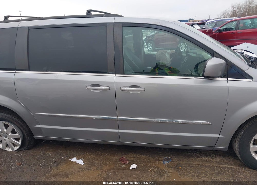 2014 CHRYSLER TOWN & COUNTRY TOURING VIN: 2C4RC1BG0ER269983