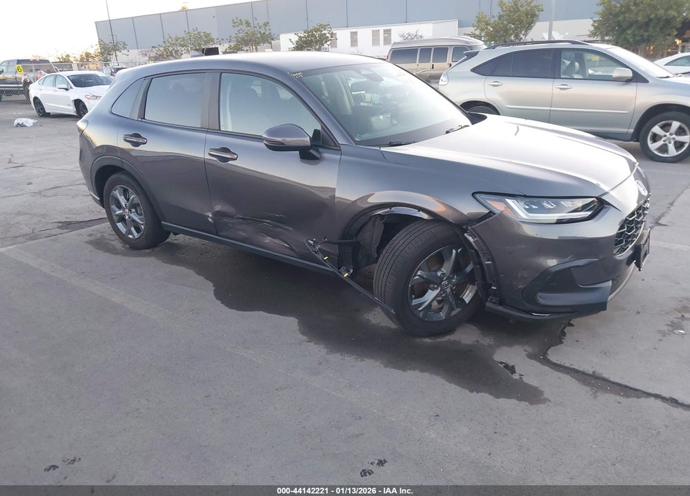 2026 HONDA HR-V 2WD LX VIN: 3CZRZ1H35TM702876