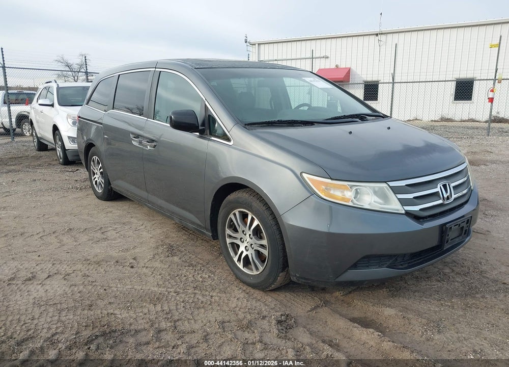 2011 HONDA ODYSSEY EX-L VIN: 5FNRL5H6XBB059226