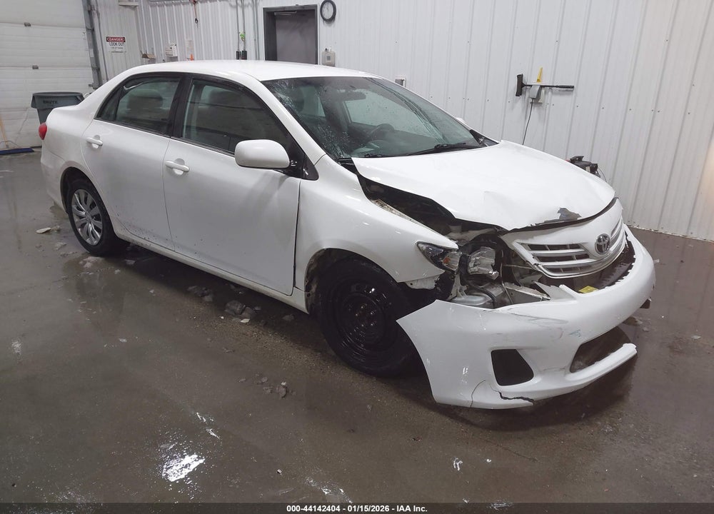 2013 TOYOTA COROLLA LE VIN: 2T1BU4EE4DC088118