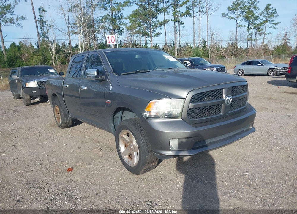 2013 RAM 1500 EXPRESS VIN: 1C6RR6KT2DS618672