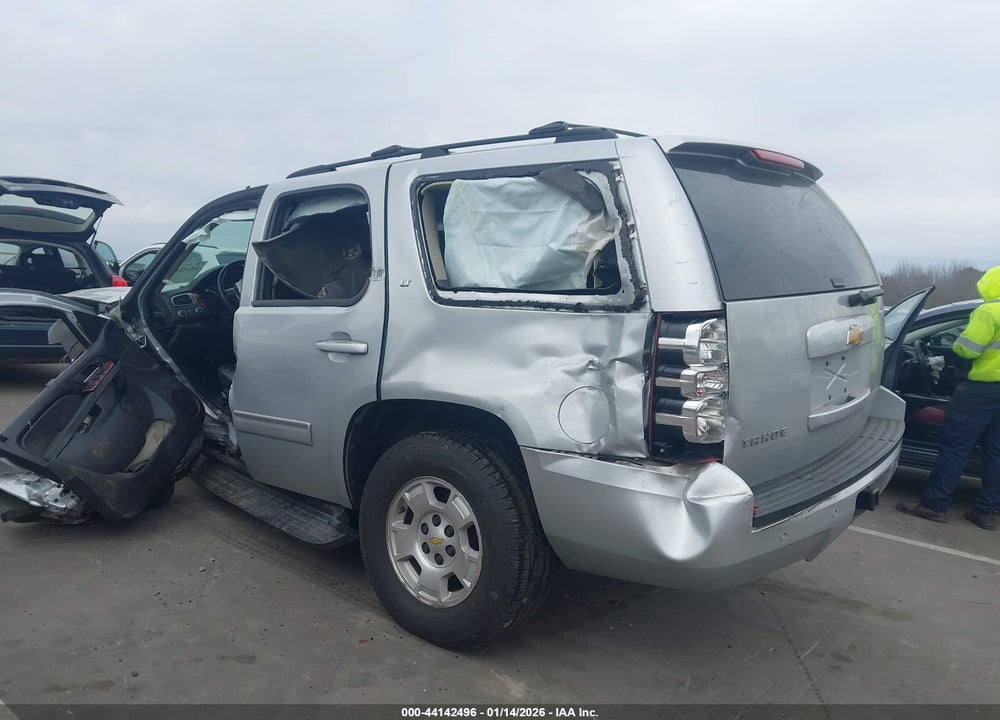 2013 CHEVROLET TAHOE LT VIN: 1GNSKBE07DR352637