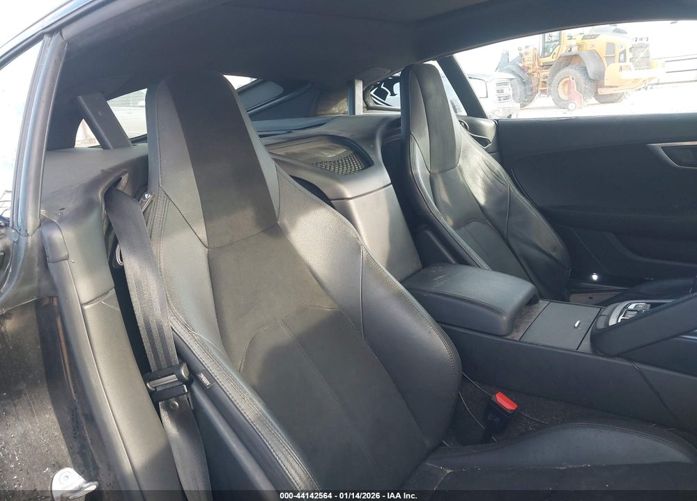 2018 JAGUAR F-TYPE 296HP VIN: SAJDD1GX4JCK51989