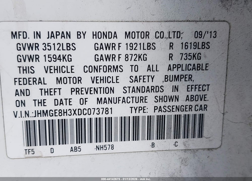 2013 HONDA FIT VIN: JHMGE8H3XDC073781