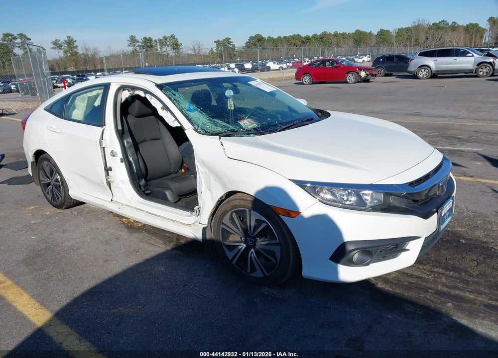 2018 HONDA CIVIC EX-T VIN: JHMFC1F30JX030826