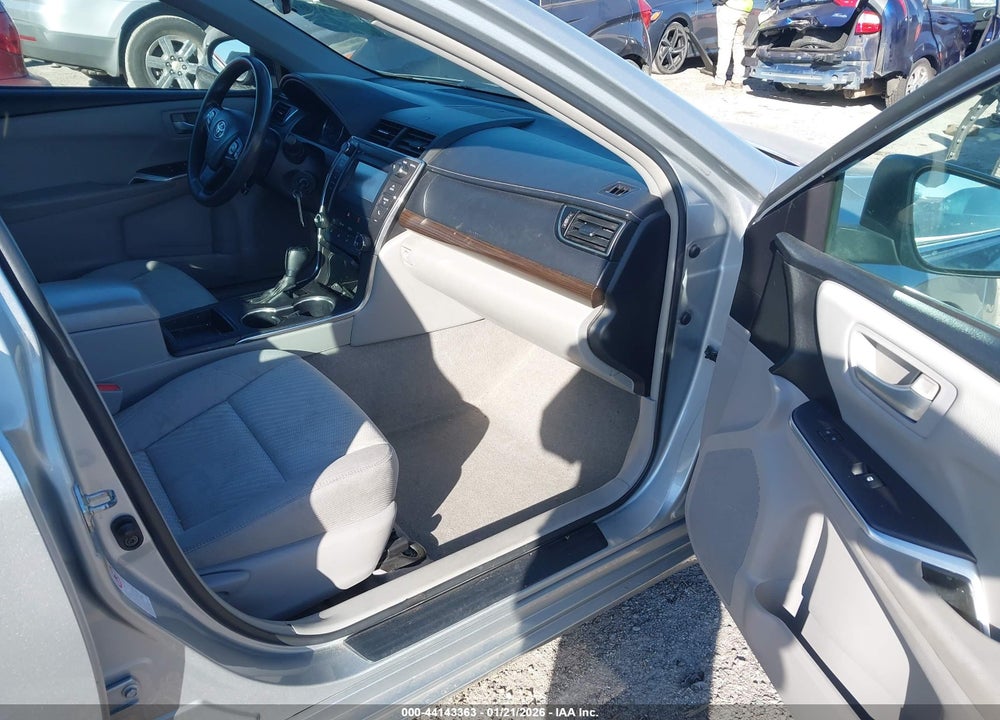 2016 TOYOTA CAMRY LE VIN: 4T4BF1FK9GR537279