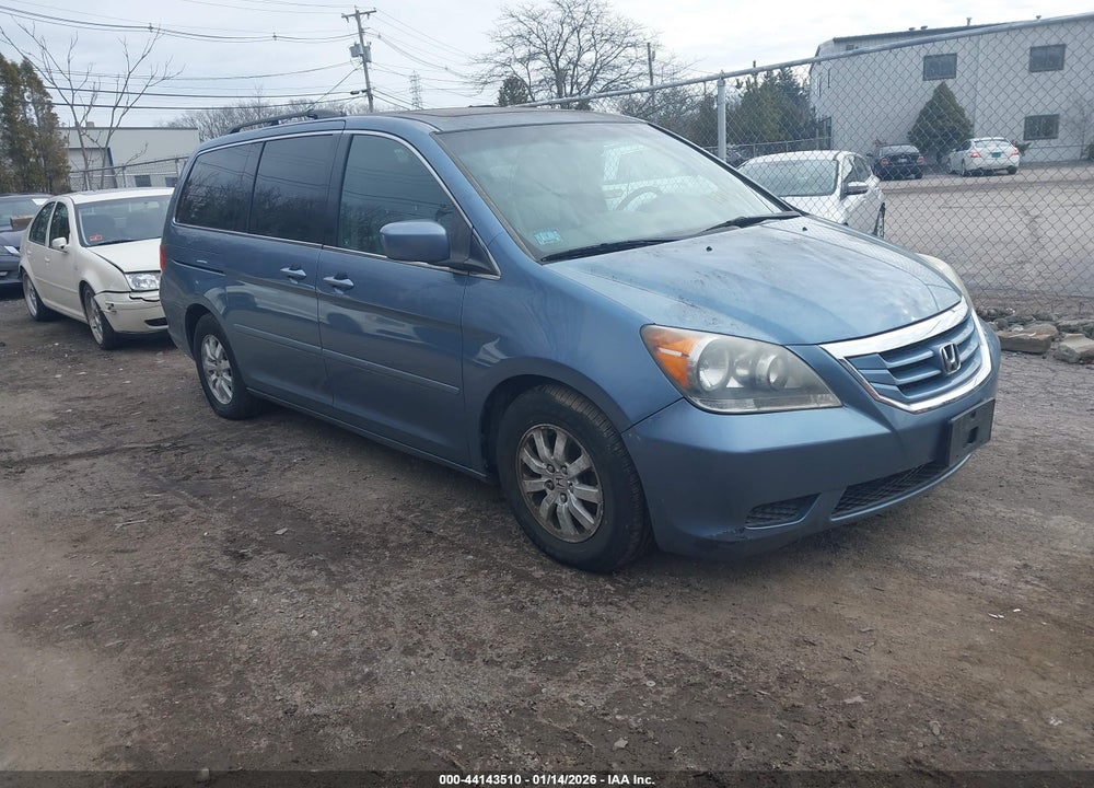 2008 HONDA ODYSSEY EX-L VIN: 5FNRL387X8B104915