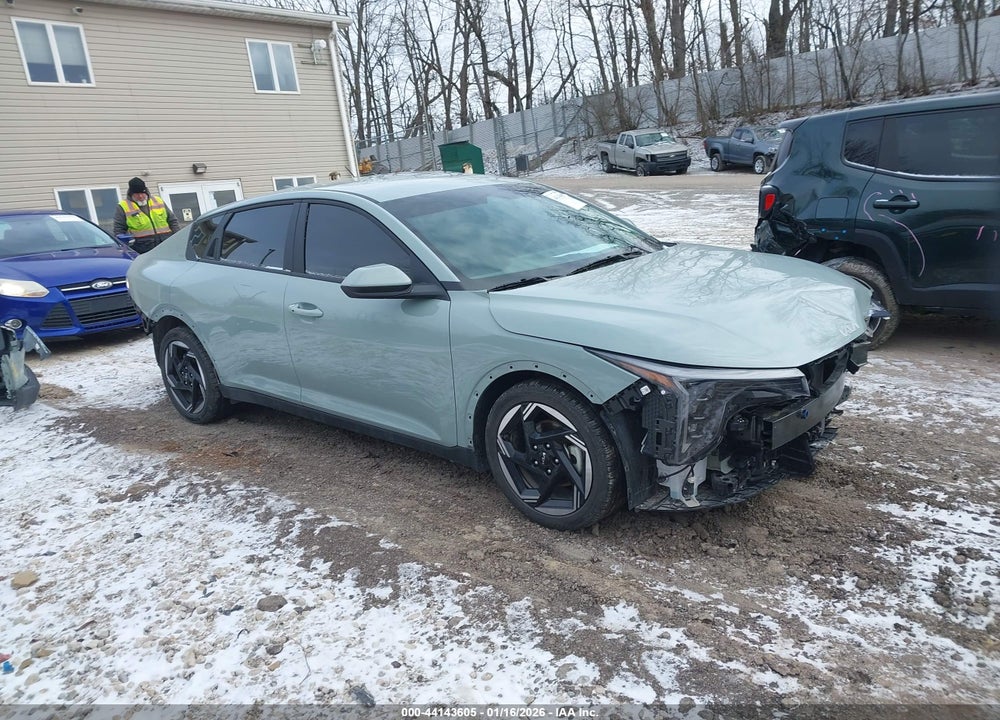 2025 KIA K4 EX VIN: 3KPFU4DE2SE156711