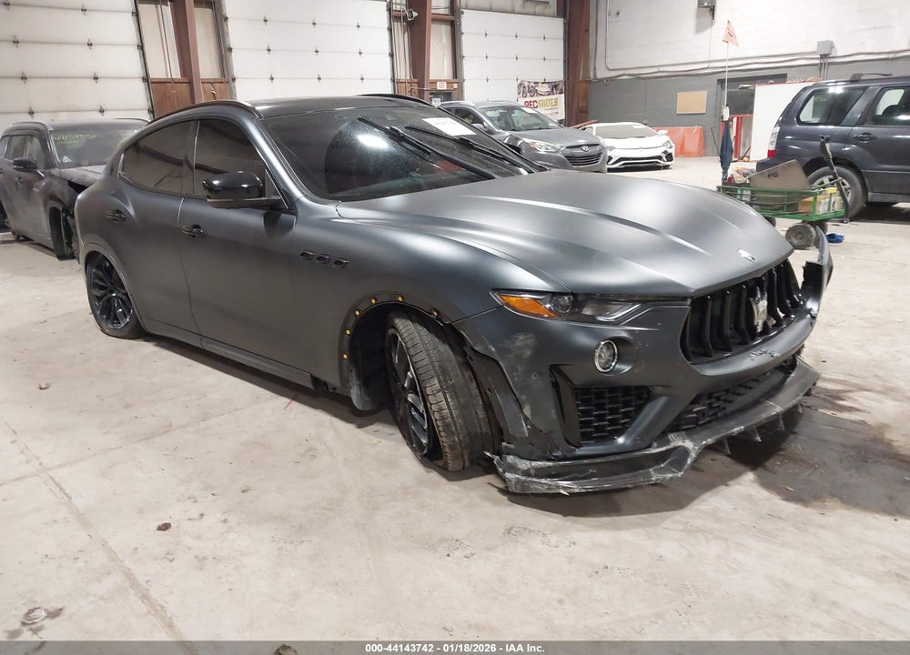 2019 MASERATI LEVANTE GRANSPORT VIN: ZN661XUS3KX318697