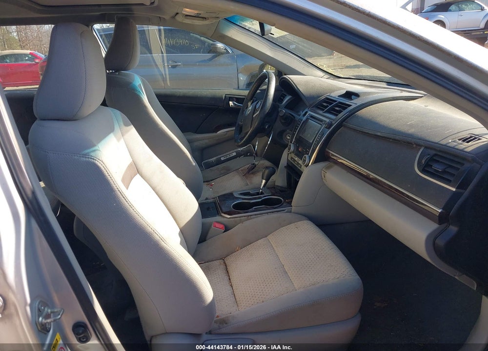 2014 TOYOTA CAMRY XLE VIN: 4T4BF1FK0ER388290