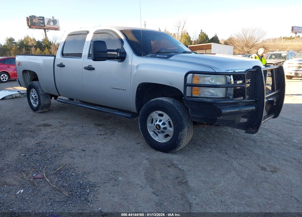 2011 CHEVROLET SILVERADO 2500HD LT VIN: 1GC1KXCG0BF200246