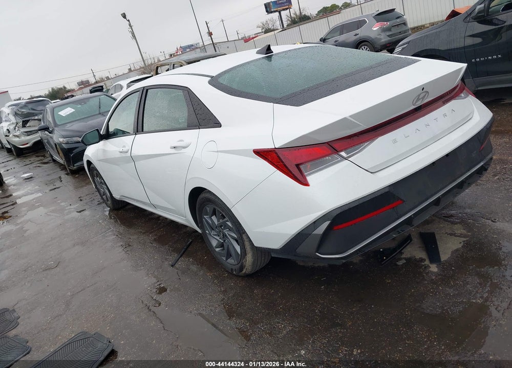 2024 HYUNDAI ELANTRA SEL VIN: KMHLM4DG9RU662967
