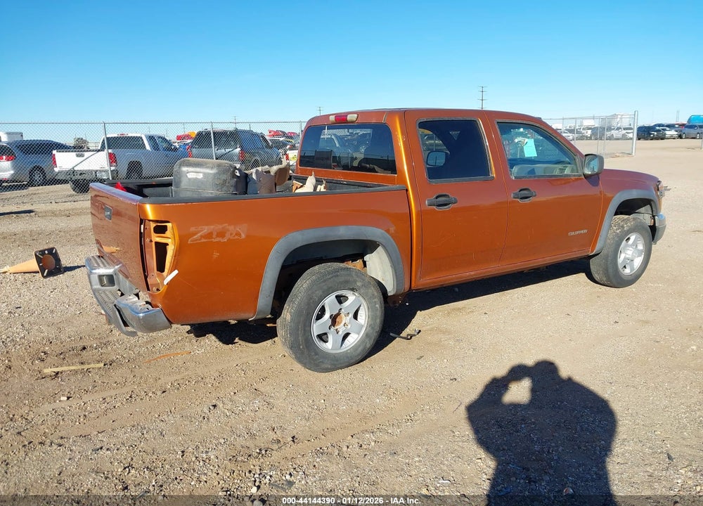 2004 CHEVROLET COLORADO LS VIN: 1GCDT136048165729