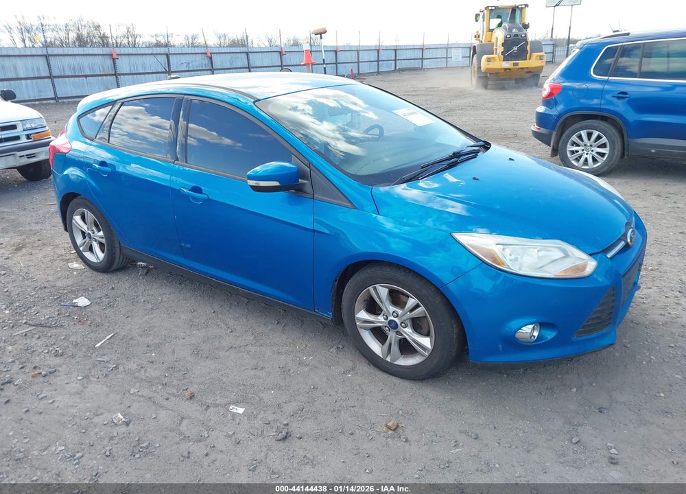 2014 FORD FOCUS SE VIN: 1FADP3K26EL452057