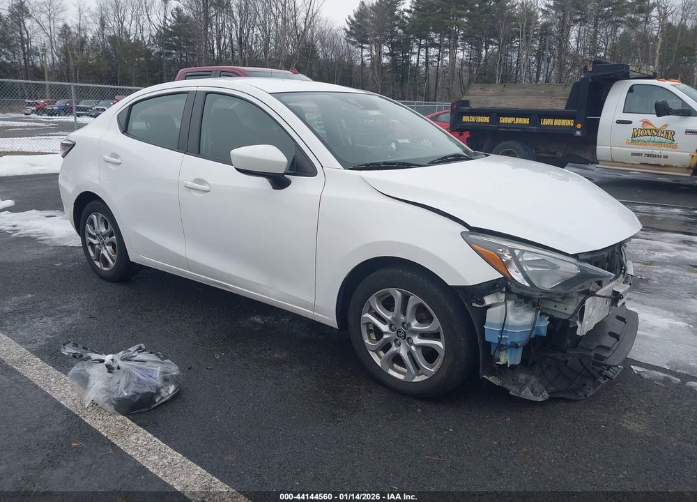 2018 TOYOTA YARIS IA VIN: 3MYDLBYV8JY332894
