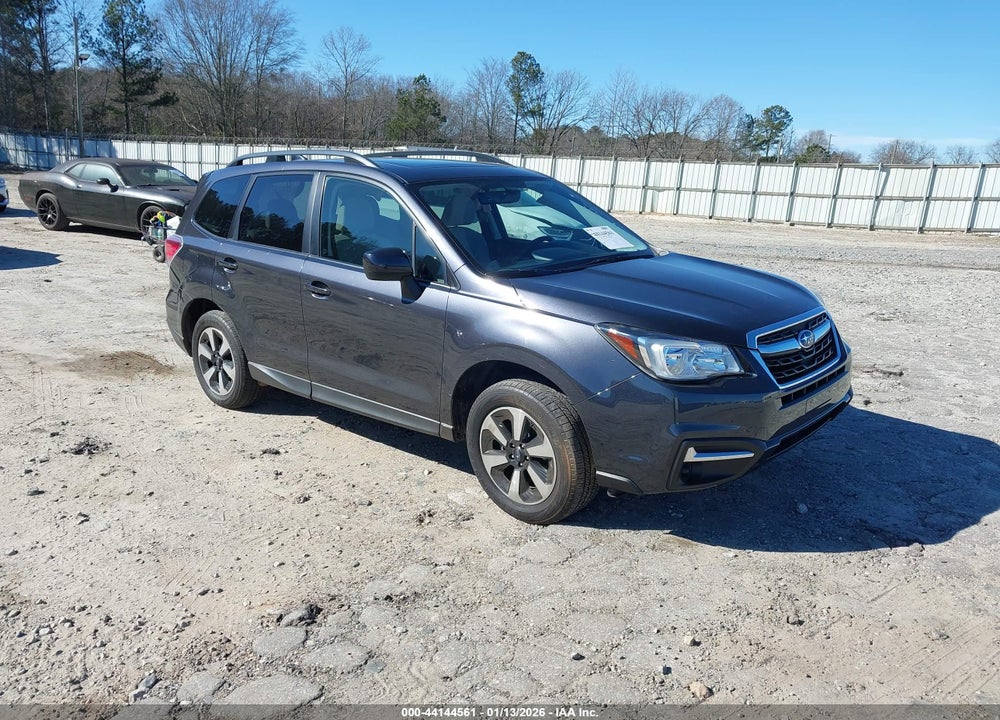 2017 SUBARU FORESTER 2.5I PREMIUM VIN: JF2SJAEC5HH524144