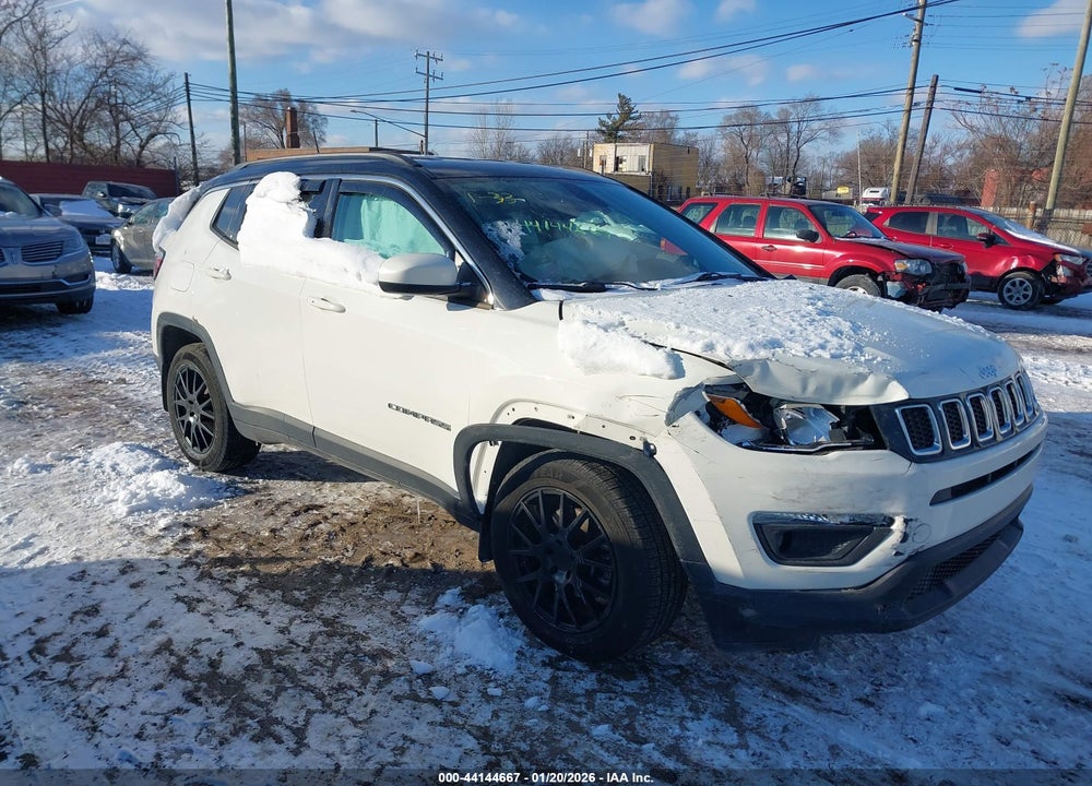 2018 JEEP COMPASS LATITUDE 4X4 VIN: 3C4NJDBB4JT168415