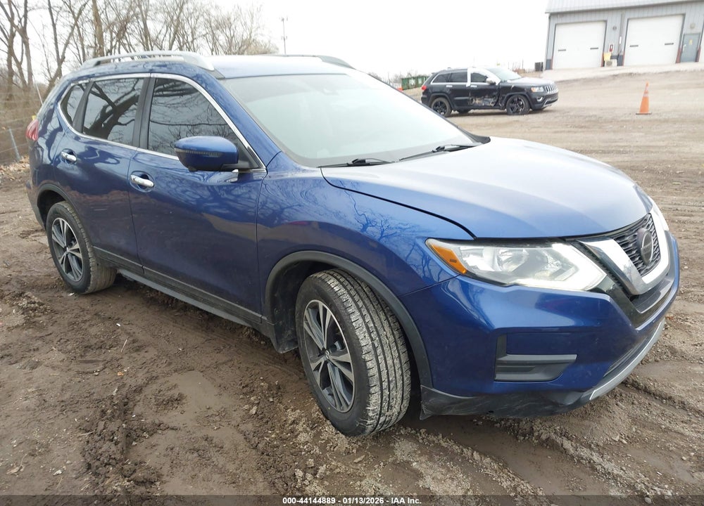 2019 NISSAN ROGUE SV VIN: 5N1AT2MV0KC708971
