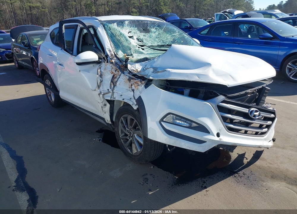 2018 HYUNDAI TUCSON SEL VIN: KM8J3CA40JU759686