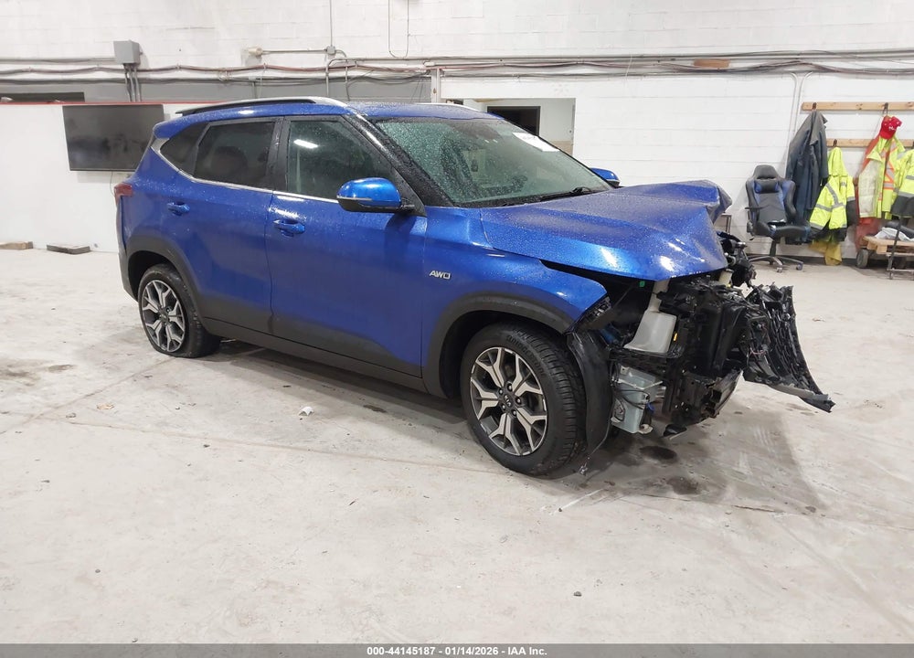 2021 KIA SELTOS EX VIN: KNDERCAA2M7118651