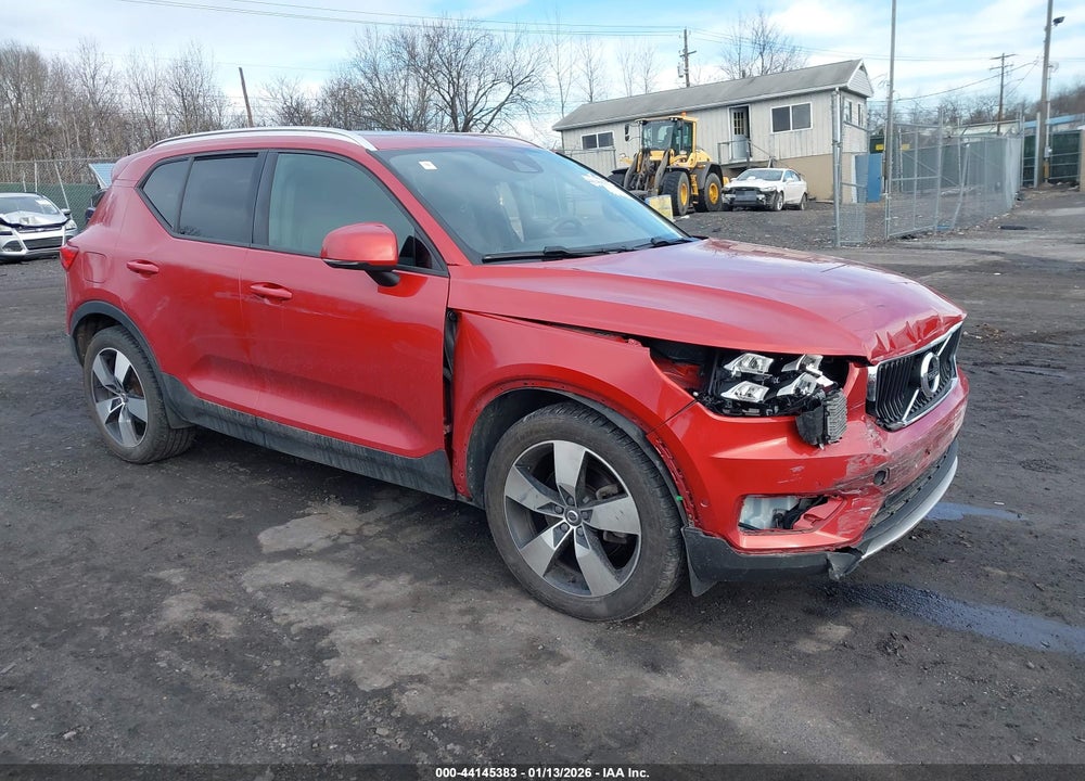 2019 VOLVO XC40 T5 MOMENTUM/T5 R-DESIGN VIN: YV4162XZ5K2005167