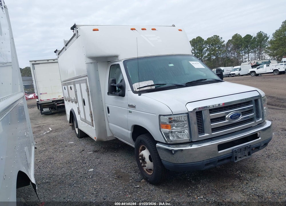 2013 FORD E-350 CUTAWAY VIN: 1FDWE3FL0DDB09650