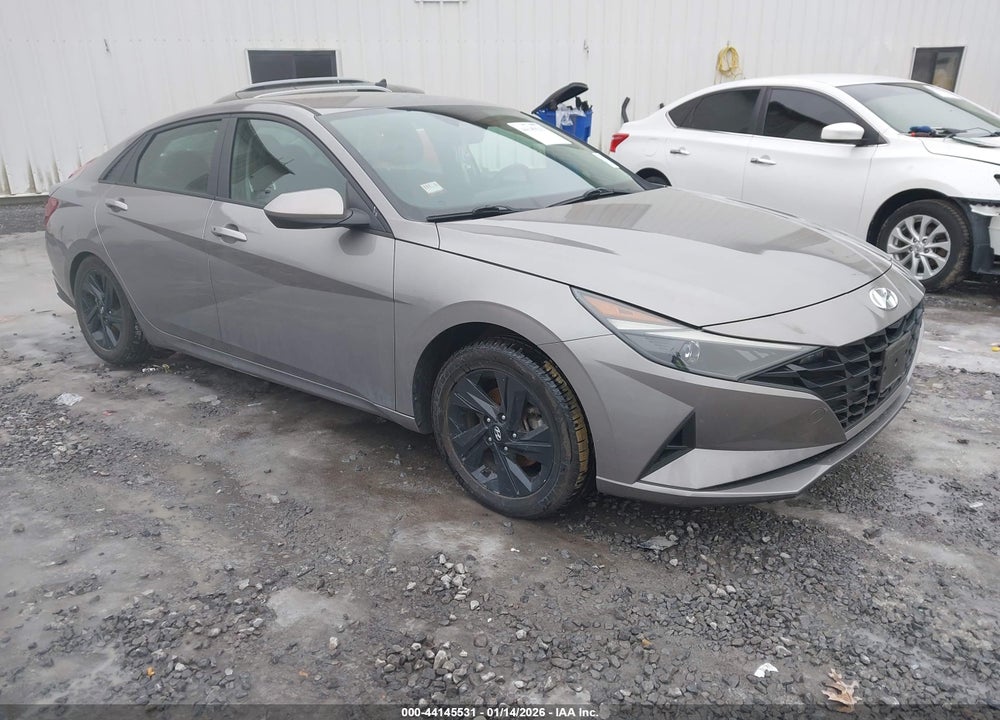 2022 HYUNDAI ELANTRA SEL VIN: KMHLM4AG3NU360329