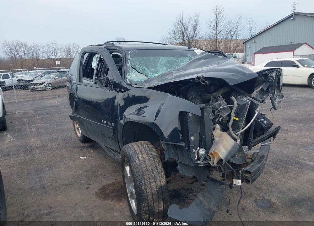 2014 CHEVROLET TAHOE LT VIN: 1GNSKBE09ER238317