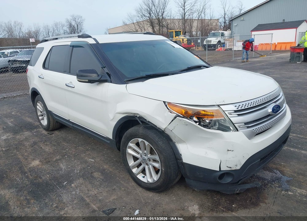 2011 FORD EXPLORER XLT VIN: 1FMHK7D80BGA92223