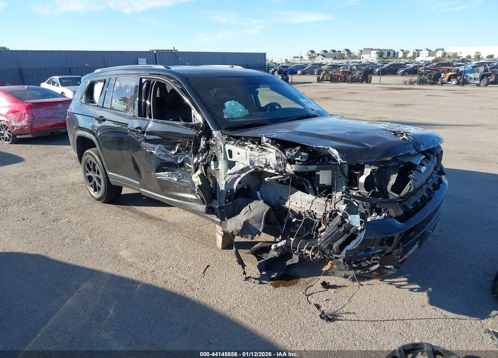 2025 JEEP GRAND CHEROKEE L ALTITUDE 4X2 VIN: 1C4RJJAG2S8665721