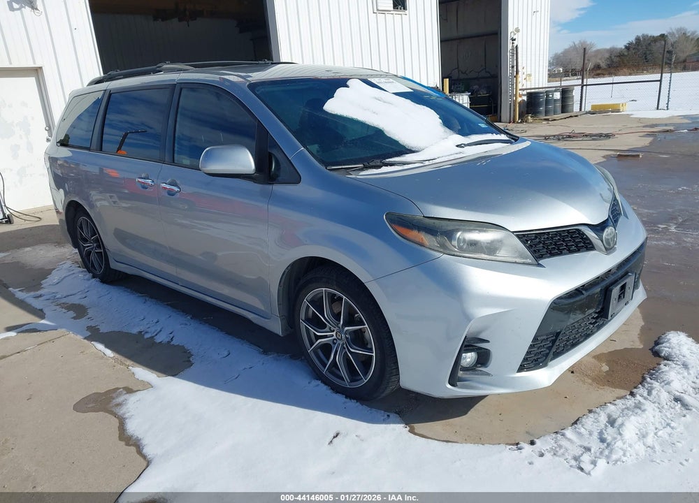 2019 TOYOTA SIENNA SE 8 PASSENGER VIN: 5TDXZ3DC0KS971896