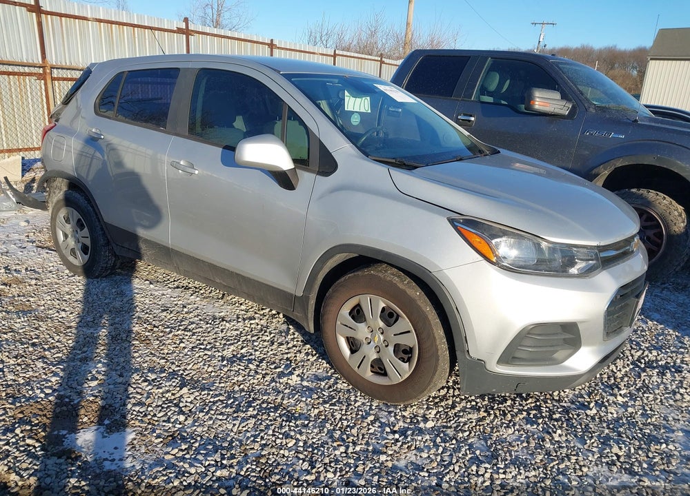 2017 CHEVROLET TRAX LS VIN: 3GNCJKSB5HL258024