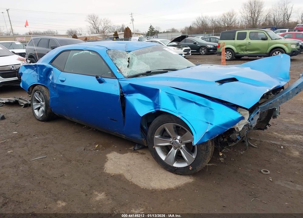 2019 DODGE CHALLENGER SXT VIN: 2C3CDZAG8KH729237