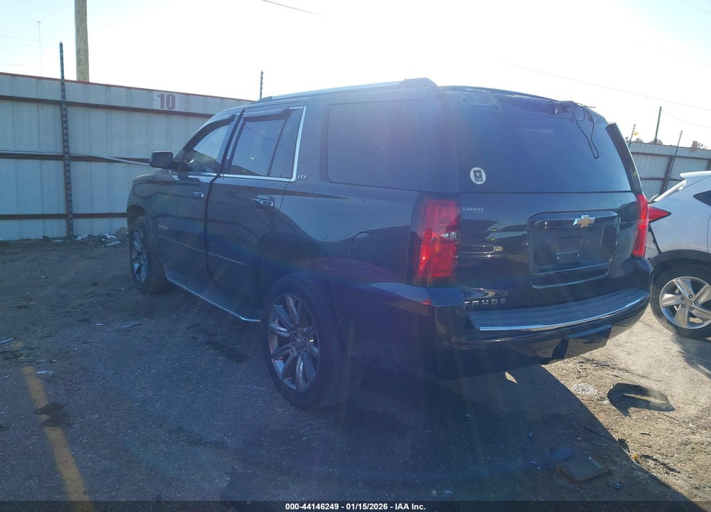 2015 CHEVROLET TAHOE LTZ VIN: 1GNSCCKC2FR639498