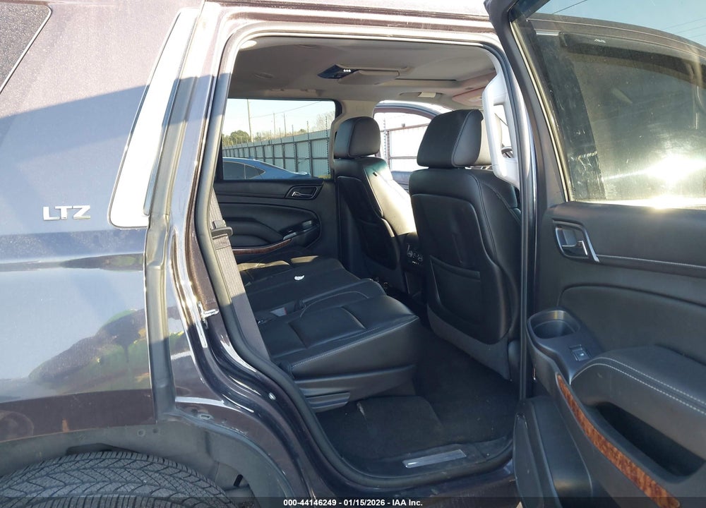 2015 CHEVROLET TAHOE LTZ VIN: 1GNSCCKC2FR639498