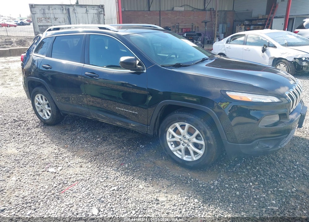 2018 JEEP CHEROKEE LATITUDE 4X4 VIN: 1C4PJMCB9JD500748