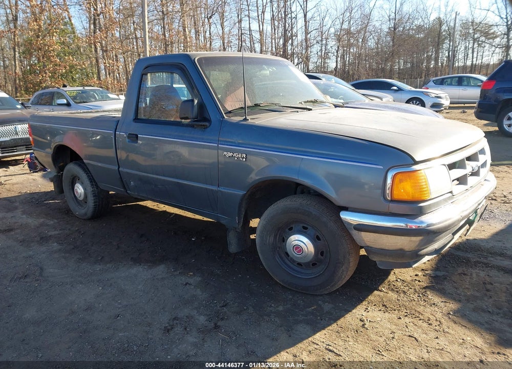 1994 FORD RANGER VIN: 1FTCR10A2RTA44613