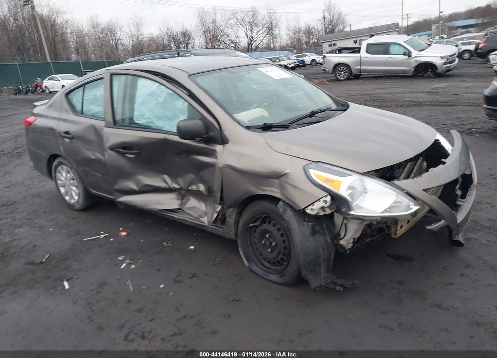 2015 NISSAN VERSA 1.6 S+ VIN: 3N1CN7AP4FL934485