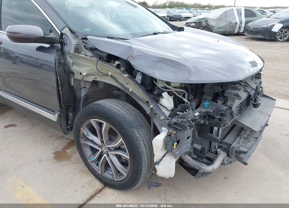 2022 HONDA CR-V AWD TOURING VIN: 2HKRW2H96NH615778