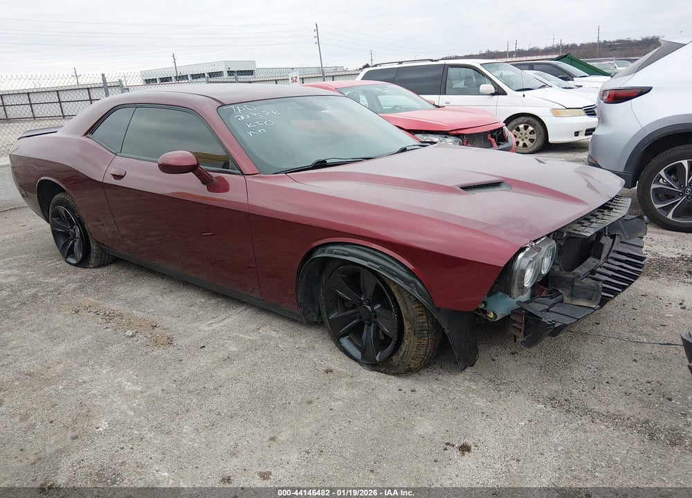 2019 DODGE CHALLENGER SXT VIN: 2C3CDZAG6KH671967
