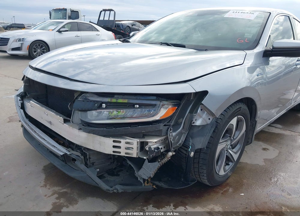 2019 HONDA INSIGHT EX VIN: 19XZE4F58KE009493