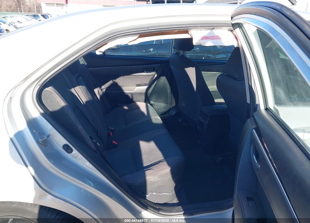 2019 TOYOTA COROLLA LE VIN: 5YFBURHE2KP896845