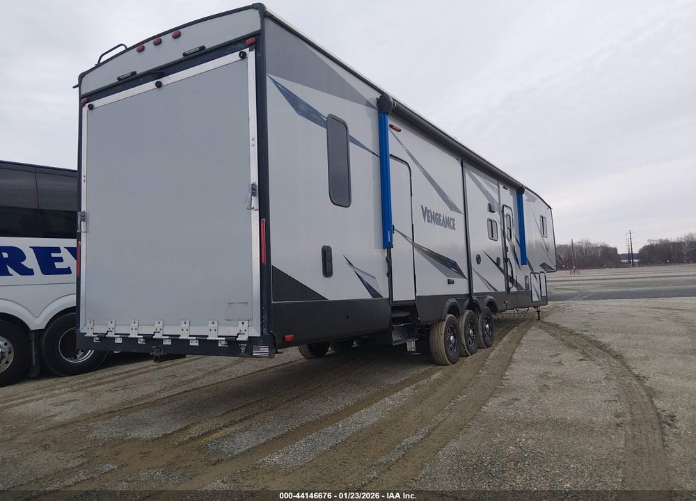 2019 FOREST RIVER VENGEANCE 377V TOY HAULER 5TH WHL TRAVEL TRAILER VIN: 5ZT3VG3F0K6502271