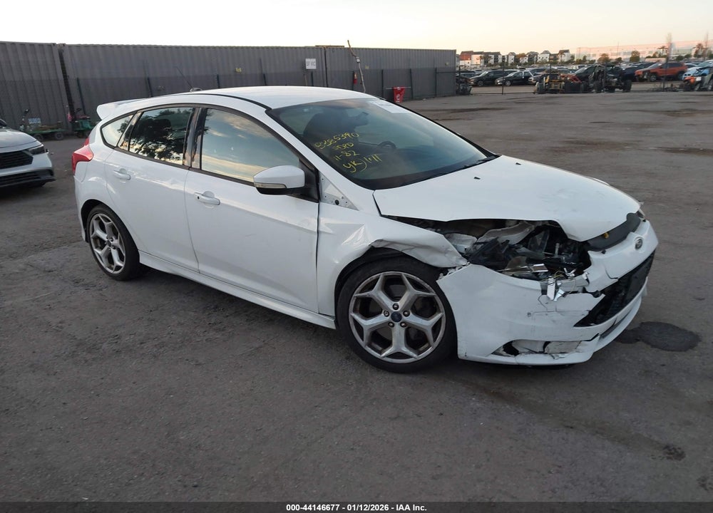 2014 FORD FOCUS ST VIN: 1FADP3L91EL138912