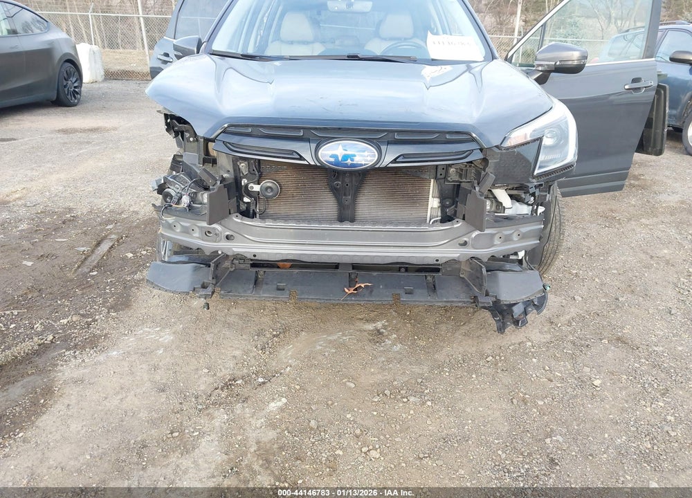 2024 SUBARU FORESTER LIMITED VIN: JF2SKALC6RH405438