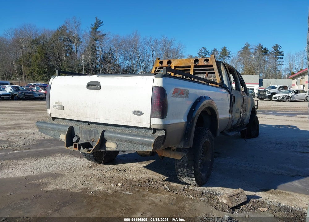 2003 FORD F-350 LARIAT/XL/XLT VIN: 1FTSW31F83EB20678