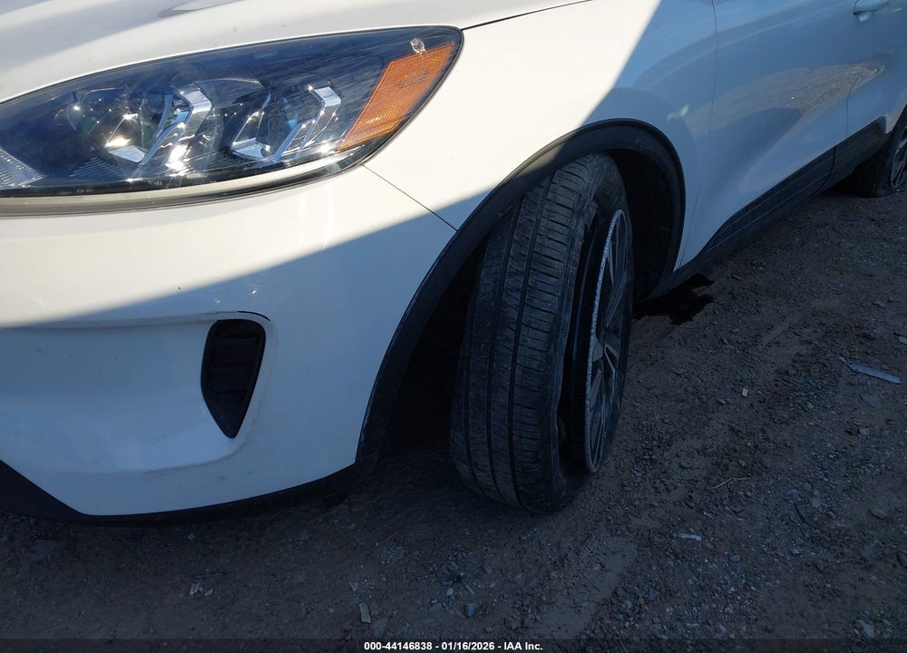 2022 FORD ESCAPE SE VIN: 1FMCU9G66NUA38456