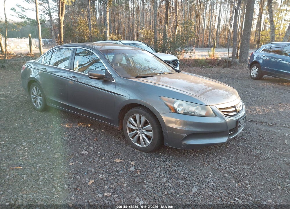 2011 HONDA ACCORD 2.4 EX VIN: 1HGCP2F71BA089679