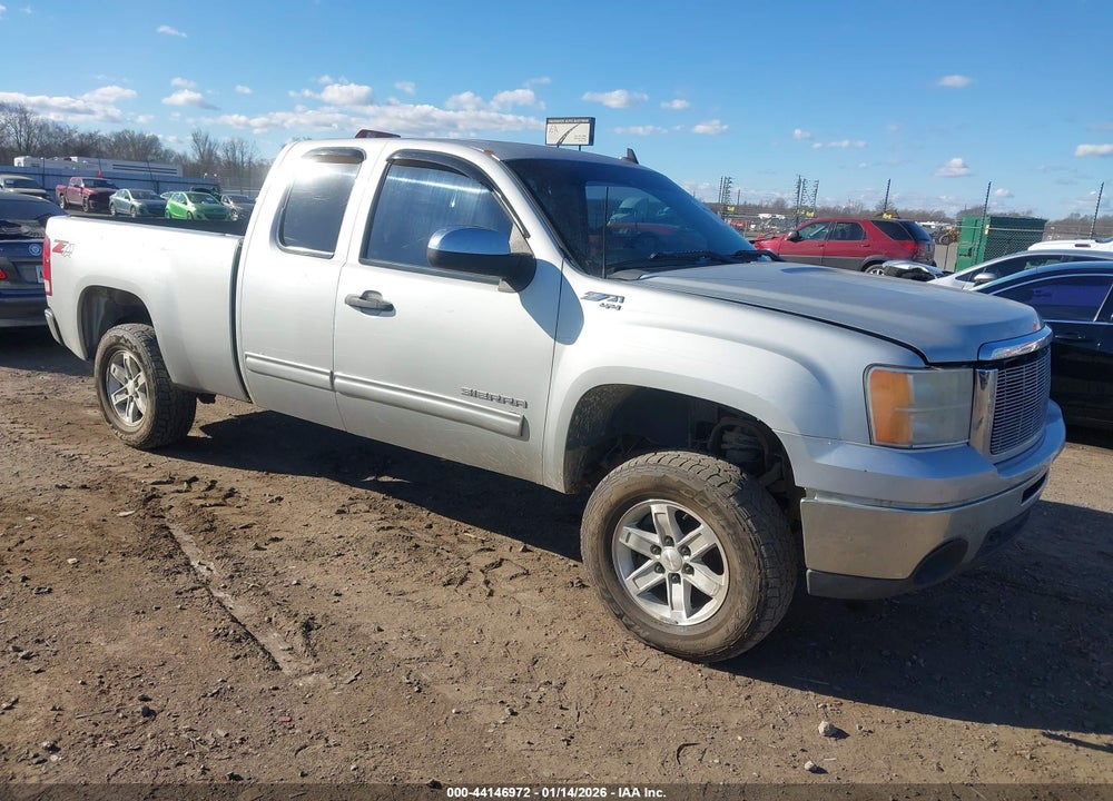 2011 GMC SIERRA 1500 SLE VIN: 1GTR2VE30BZ349577